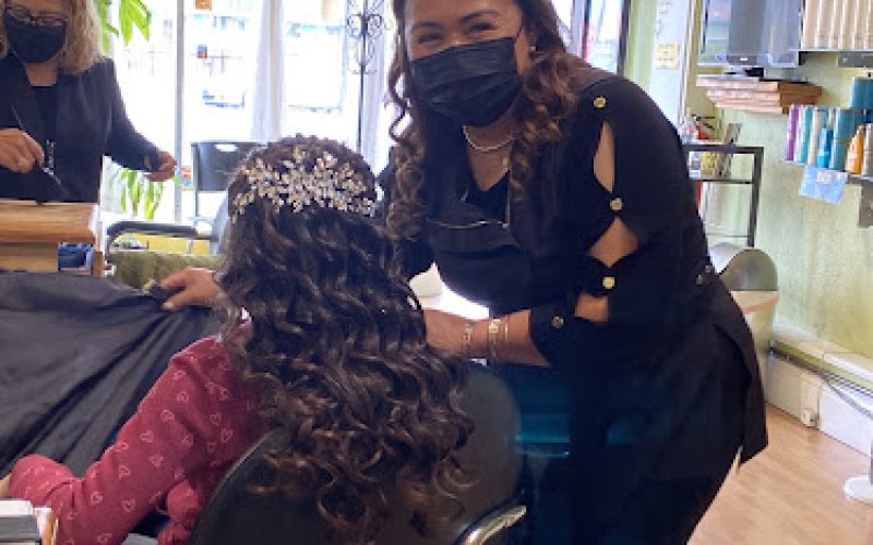 La Rivera Hair Salon — Hair salon in Richmond