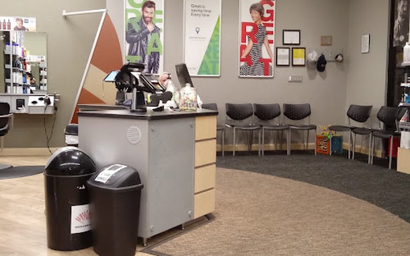 Great Clips — Beauty salon in Riverside
