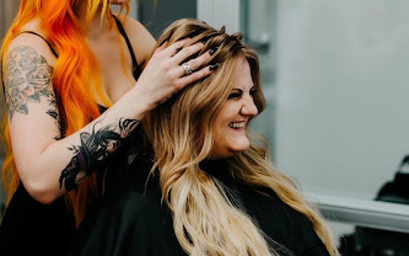 Kate Love Hairstylist