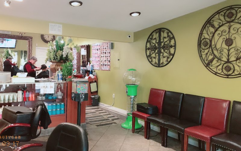 Lucy's Hair Salon — Beauty salon in Riverside