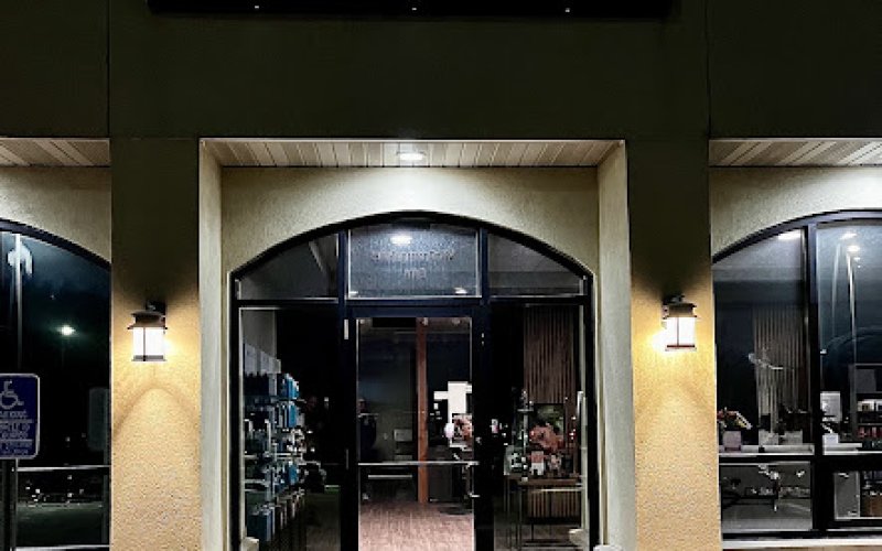 Serenity Couture Salon & Spa West