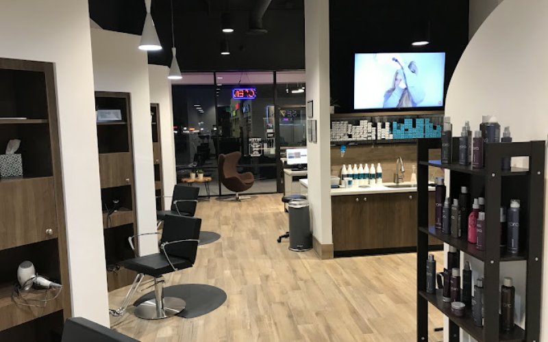 Level Posh — Hair salon in Roseville