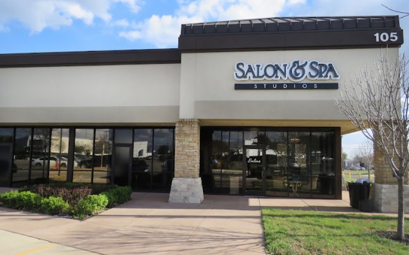 Salon & Spa Studios