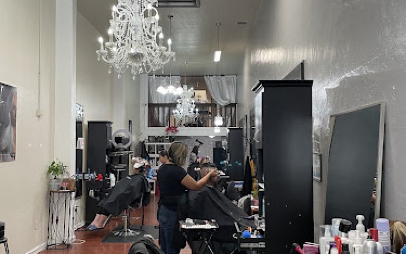 Hair Studio 212 — Beauty salon in Salinas