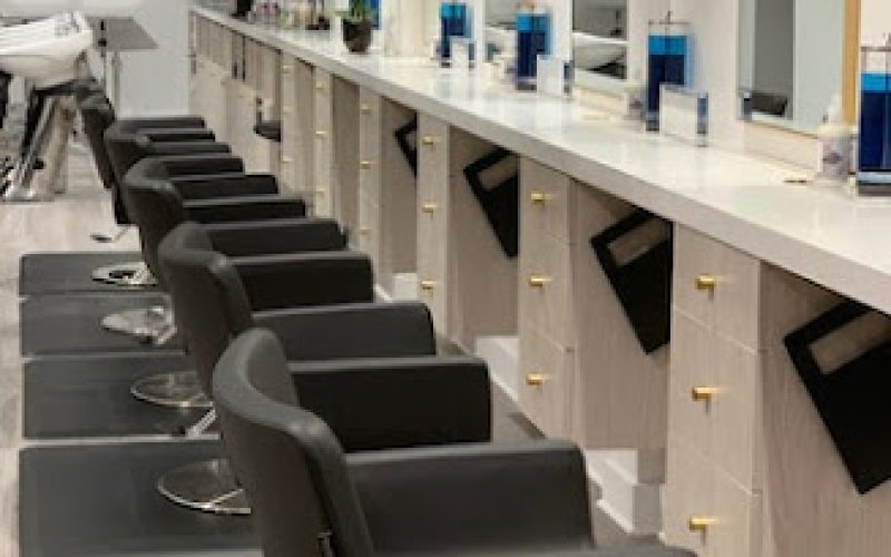 Revamp Salon — Hair salon in San Francisco