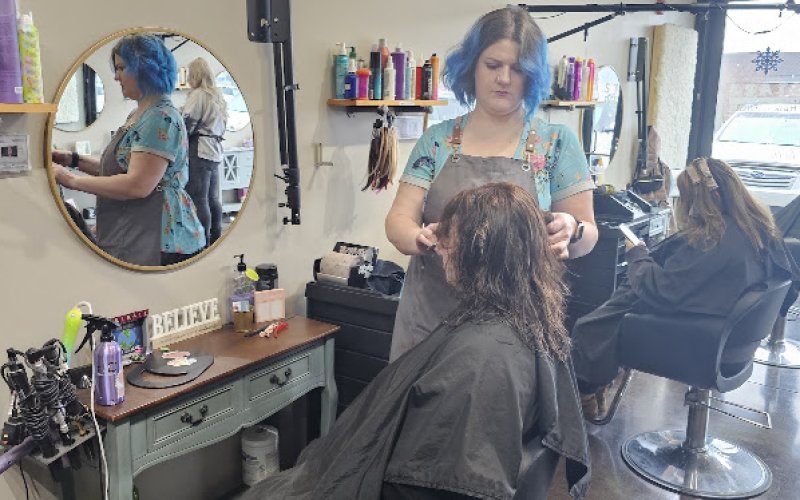 Stars Salon and Spa