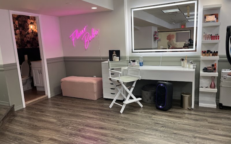 Fleur Beauty Lounge and Blow Dry Bar — Hair salon in Stamford