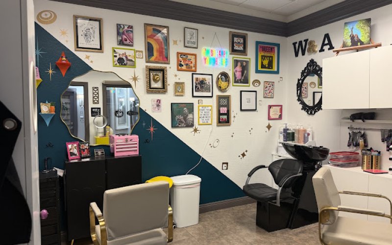 Salon Boutique — Beauty salon in Surprise