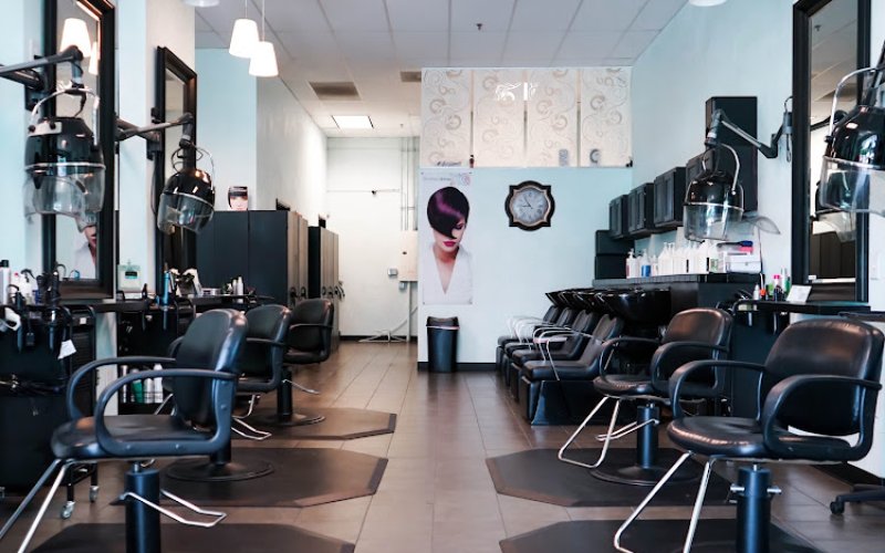 Aqua Hair Salon & Spa
