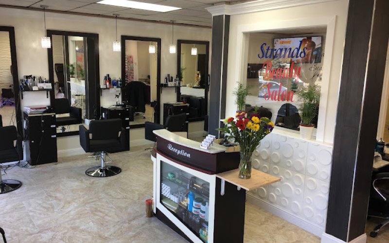 Strands Beauty Salon Vallejo