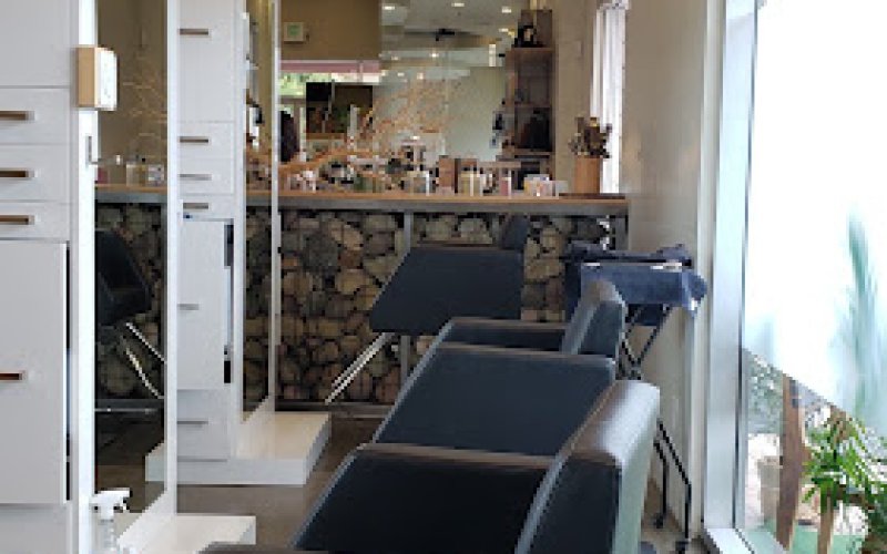 Ten Dash One Hair Studio