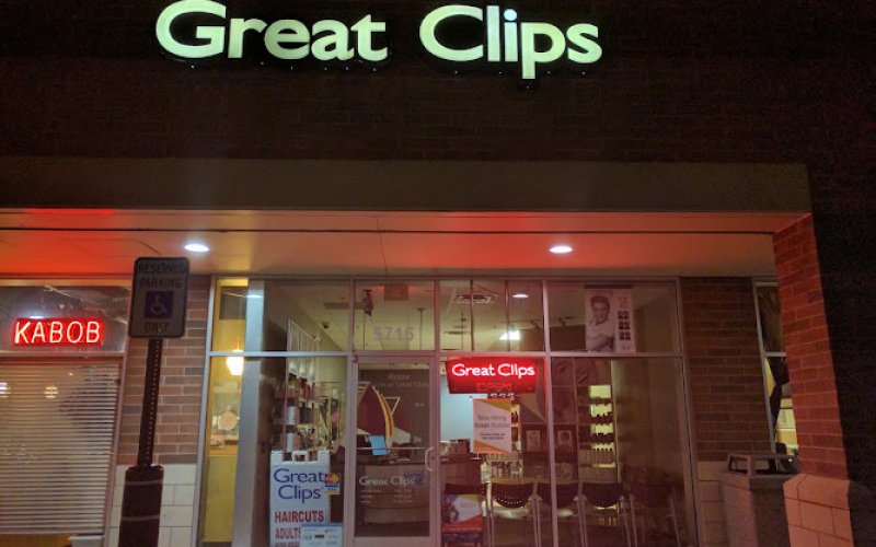 Great Clips — Beauty salon in Warren