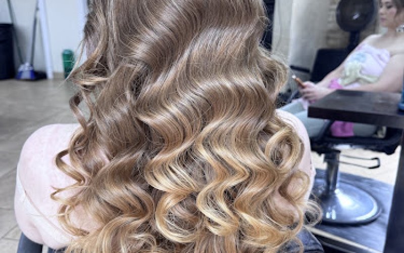 Hair & Makeup studio