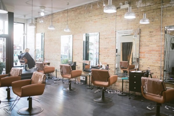 Chicago Avenue Salon — photo